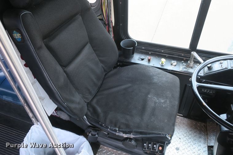 image for item DB10049 2001 Gillig C21D1O2N4 coach bus