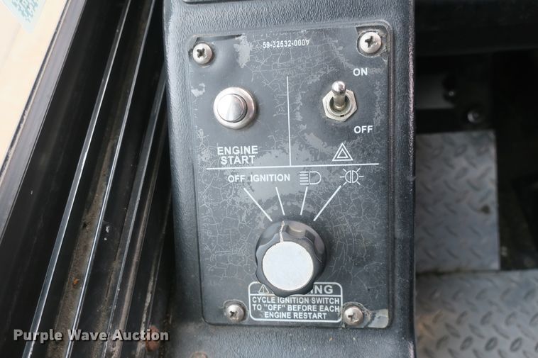 image for item DB10049 2001 Gillig C21D1O2N4 coach bus