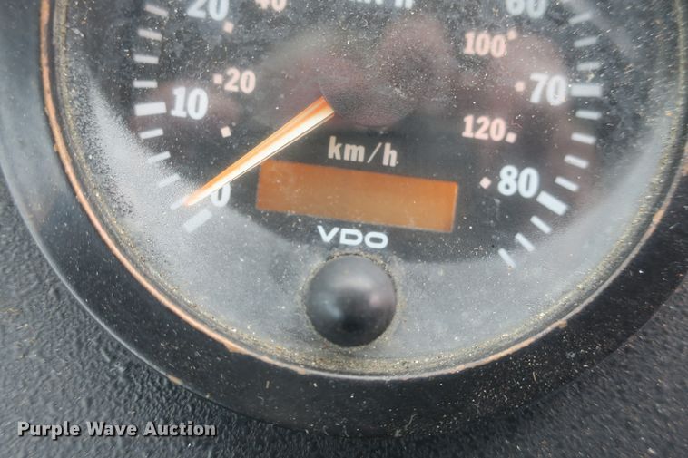 image for item DB10049 2001 Gillig C21D1O2N4 coach bus