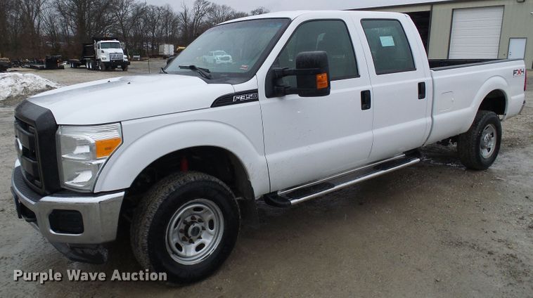 image for item DD1953 2011 Ford F350 Super Duty Crew Cab pickup truck