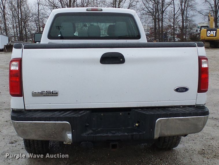 image for item DD1953 2011 Ford F350 Super Duty Crew Cab pickup truck