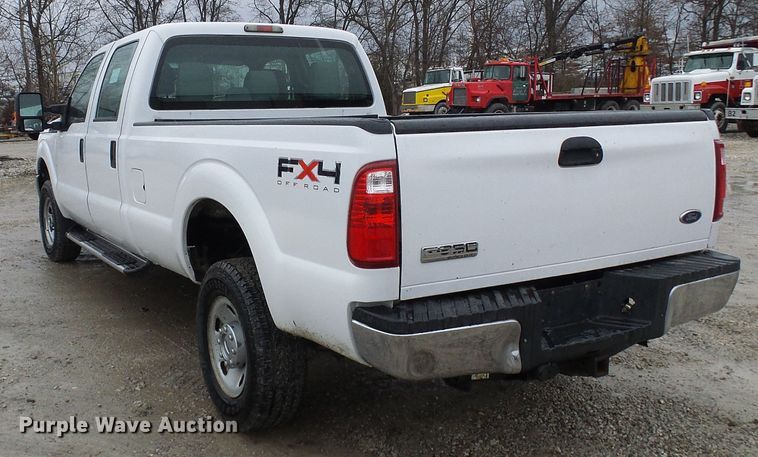 image for item DD1953 2011 Ford F350 Super Duty Crew Cab pickup truck