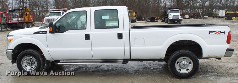 image for item DD1953 2011 Ford F350 Super Duty Crew Cab pickup truck