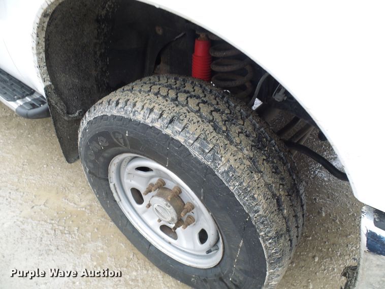 image for item DD1953 2011 Ford F350 Super Duty Crew Cab pickup truck