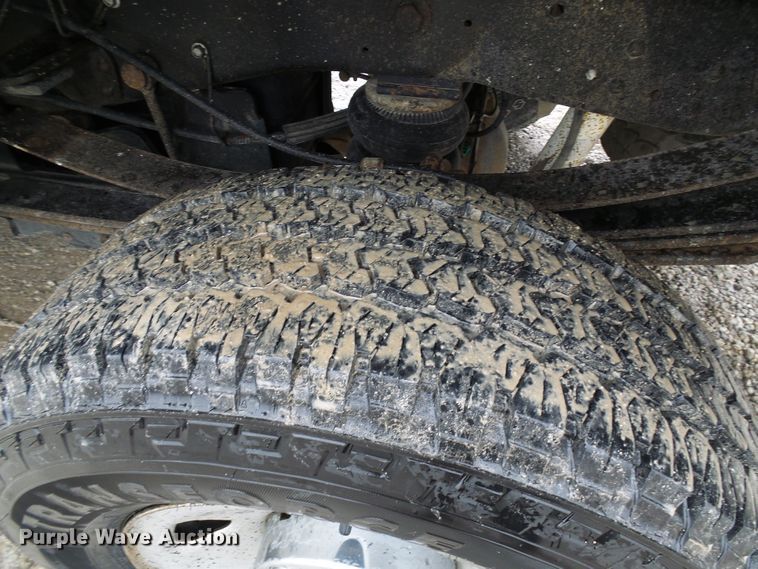 image for item DD1953 2011 Ford F350 Super Duty Crew Cab pickup truck