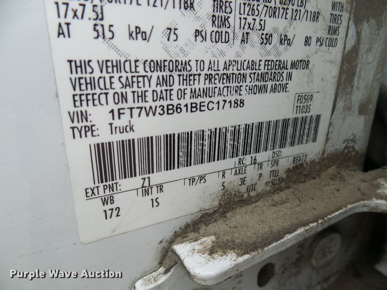 image for item DD1953 2011 Ford F350 Super Duty Crew Cab pickup truck