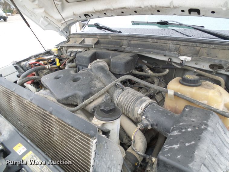 image for item DD1953 2011 Ford F350 Super Duty Crew Cab pickup truck