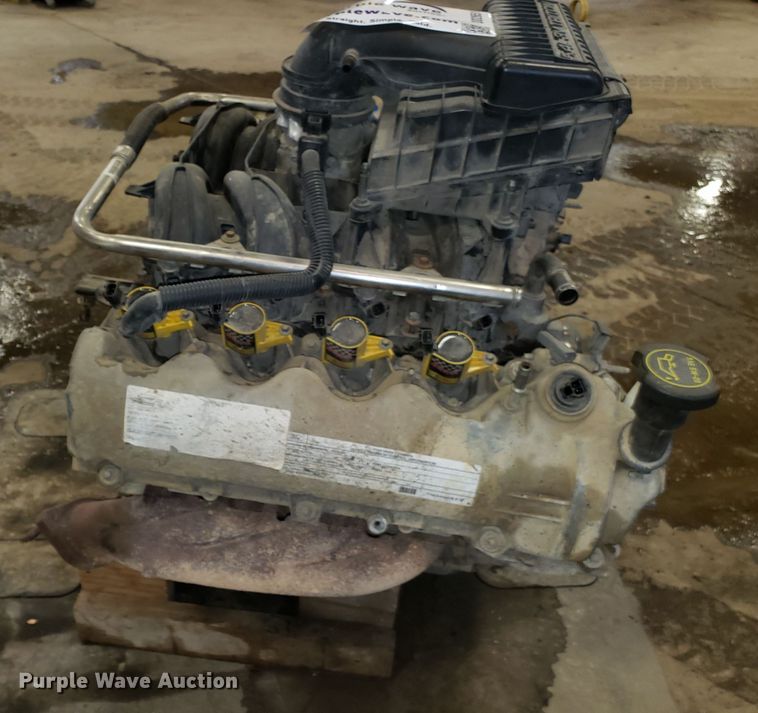 image for item DD2651 Ford 5.4L V8 gas engine
