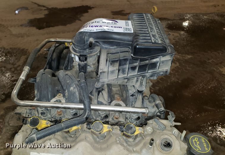 image for item DD2651 Ford 5.4L V8 gas engine