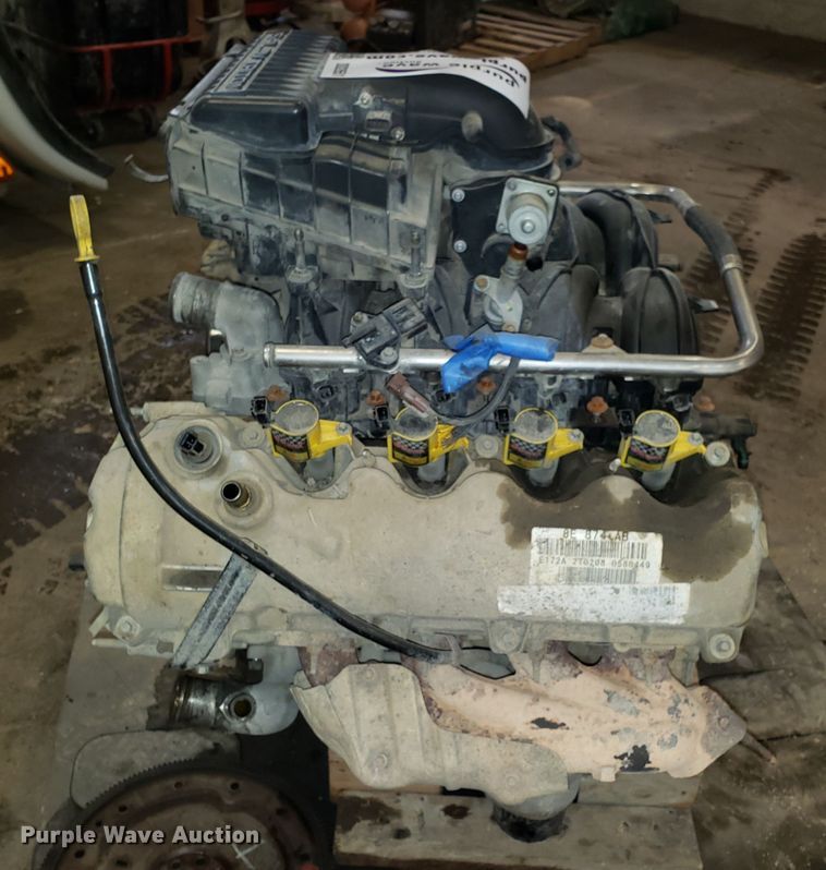 image for item DD2651 Ford 5.4L V8 gas engine