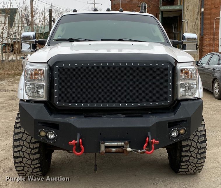 image for item DF6644 2012 Ford F250 Super Duty Crew Cab pickup truck