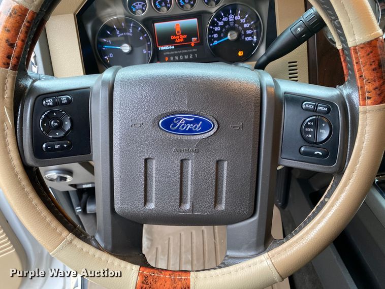 image for item DF6644 2012 Ford F250 Super Duty Crew Cab pickup truck