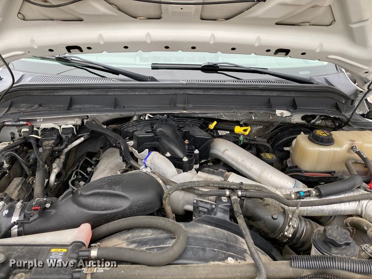 image for item DF6644 2012 Ford F250 Super Duty Crew Cab pickup truck