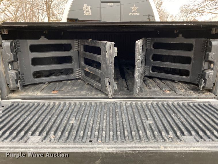 image for item DF6644 2012 Ford F250 Super Duty Crew Cab pickup truck