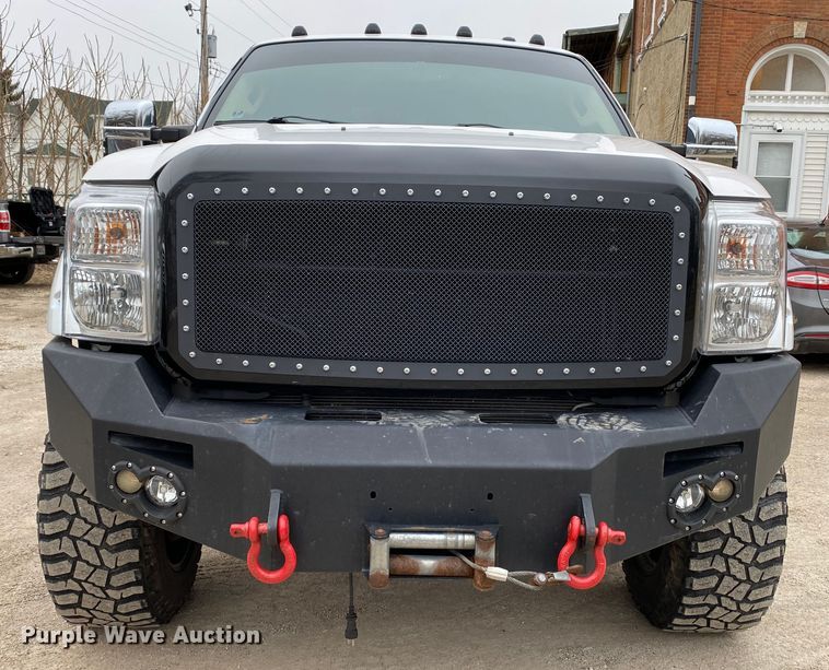 image for item DF6644 2012 Ford F250 Super Duty Crew Cab pickup truck