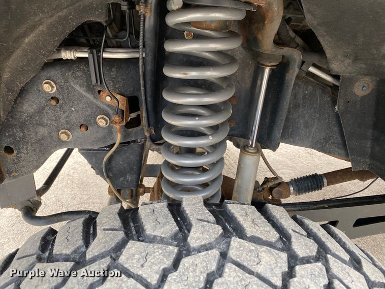 image for item DF6644 2012 Ford F250 Super Duty Crew Cab pickup truck