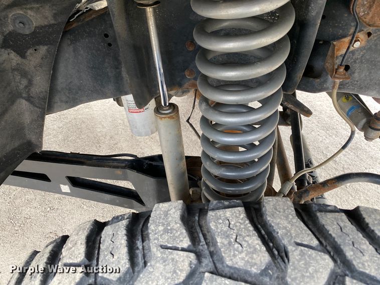 image for item DF6644 2012 Ford F250 Super Duty Crew Cab pickup truck