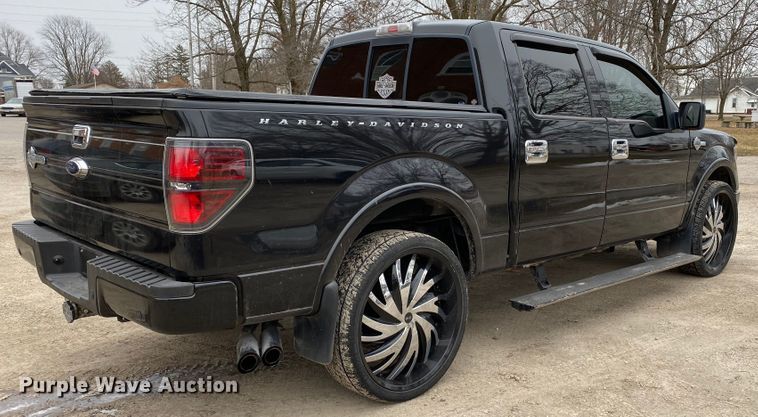 image for item DF6645 2010 Ford F150 Harley Davidson SuperCrew pickup truck