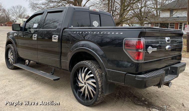 image for item DF6645 2010 Ford F150 Harley Davidson SuperCrew pickup truck