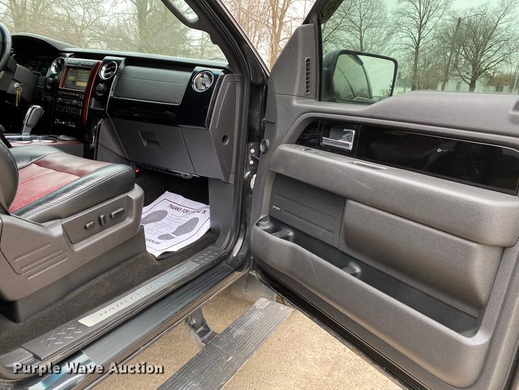 image for item DF6645 2010 Ford F150 Harley Davidson SuperCrew pickup truck