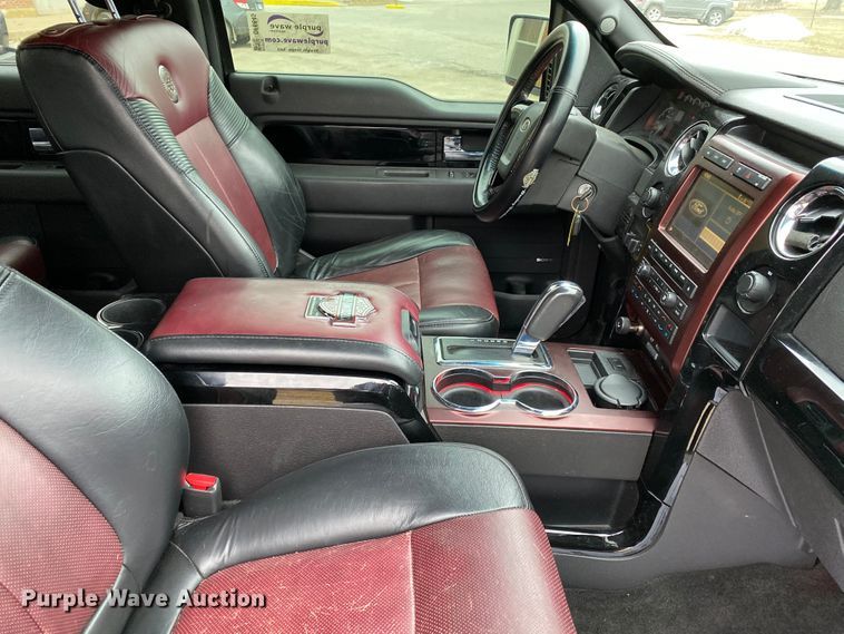 image for item DF6645 2010 Ford F150 Harley Davidson SuperCrew pickup truck