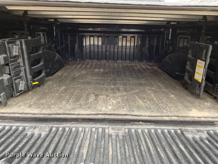 image for item DF6645 2010 Ford F150 Harley Davidson SuperCrew pickup truck