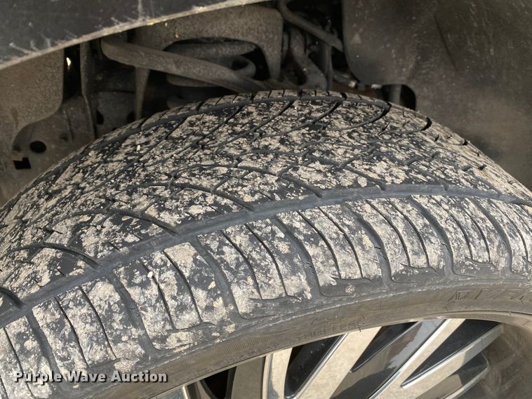 image for item DF6645 2010 Ford F150 Harley Davidson SuperCrew pickup truck