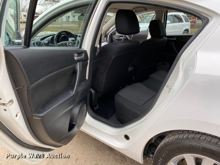 image for item DF6647 2012 Mazda Mazda 3