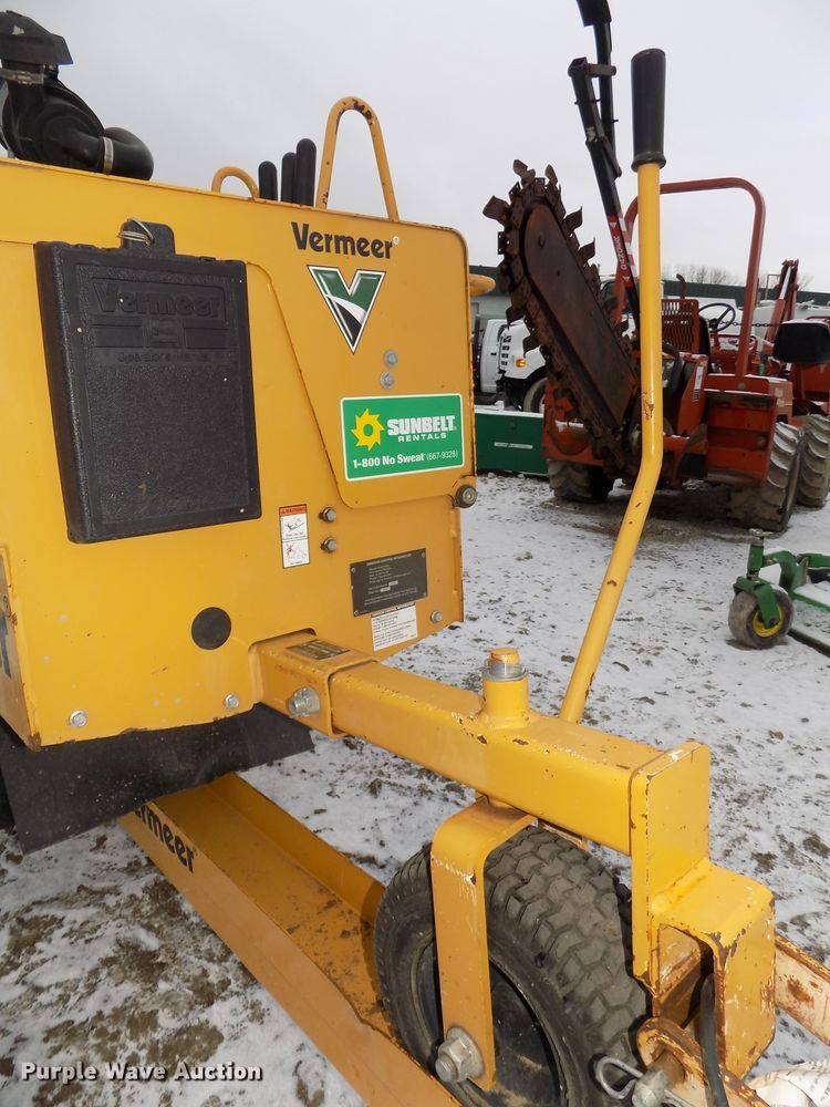 image for item DG2512 2012 Vermeer SC252 stump grinder with trailer