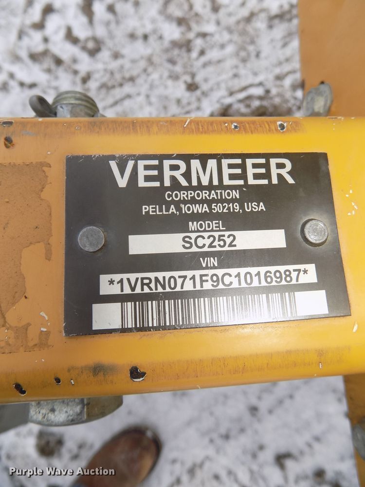 image for item DG2512 2012 Vermeer SC252 stump grinder with trailer