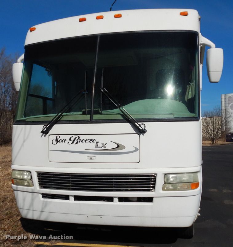 image for item DG6258 2005 National Sea Breeze LX RV