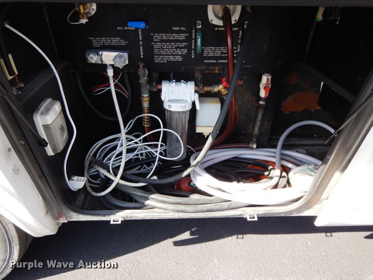 image for item DG6258 2005 National Sea Breeze LX RV