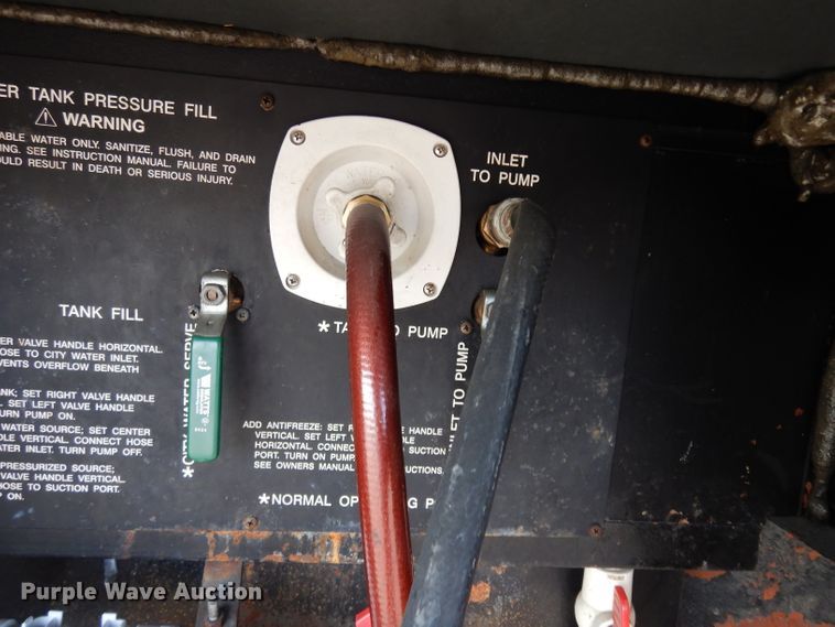 image for item DG6258 2005 National Sea Breeze LX RV