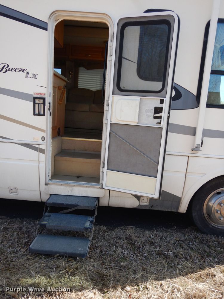 image for item DG6258 2005 National Sea Breeze LX RV