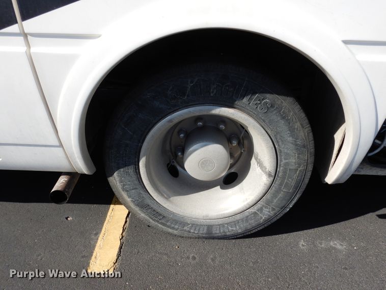 image for item DG6258 2005 National Sea Breeze LX RV