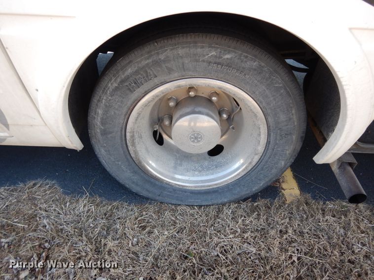 image for item DG6258 2005 National Sea Breeze LX RV