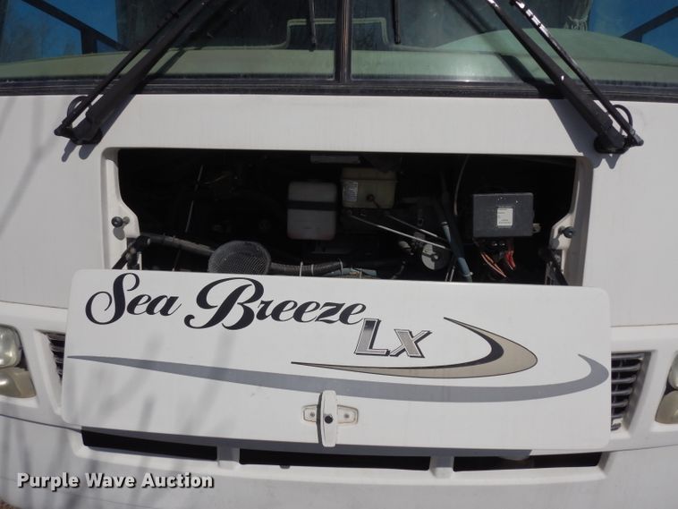 image for item DG6258 2005 National Sea Breeze LX RV