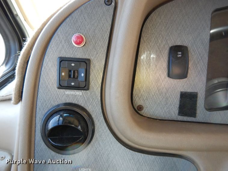 image for item DG6258 2005 National Sea Breeze LX RV