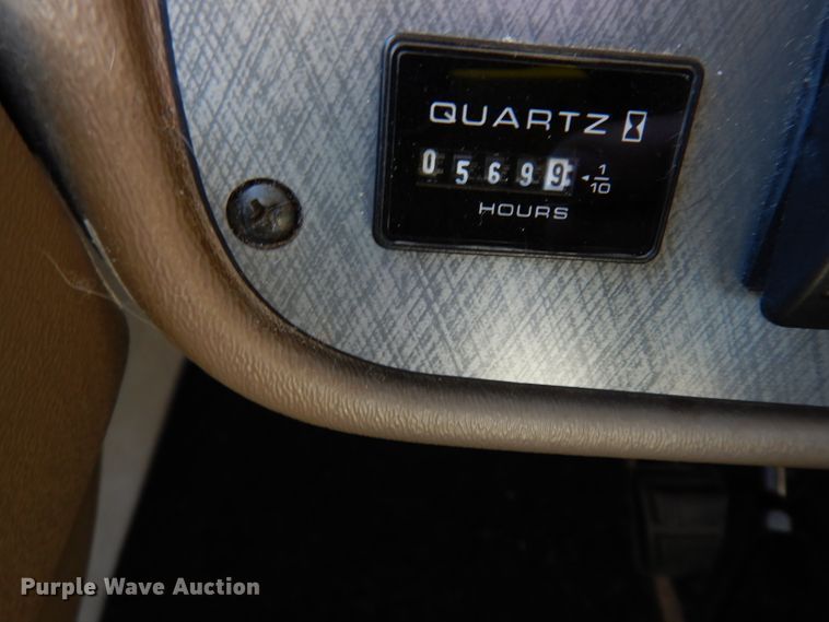 image for item DG6258 2005 National Sea Breeze LX RV