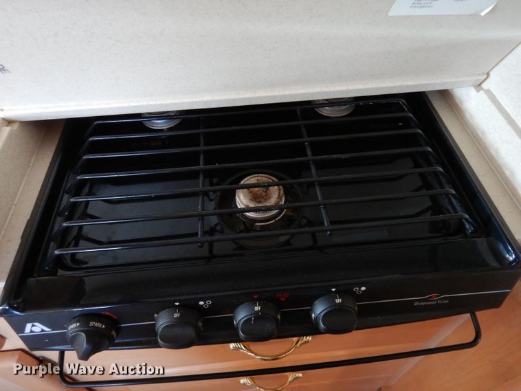 image for item DG6258 2005 National Sea Breeze LX RV