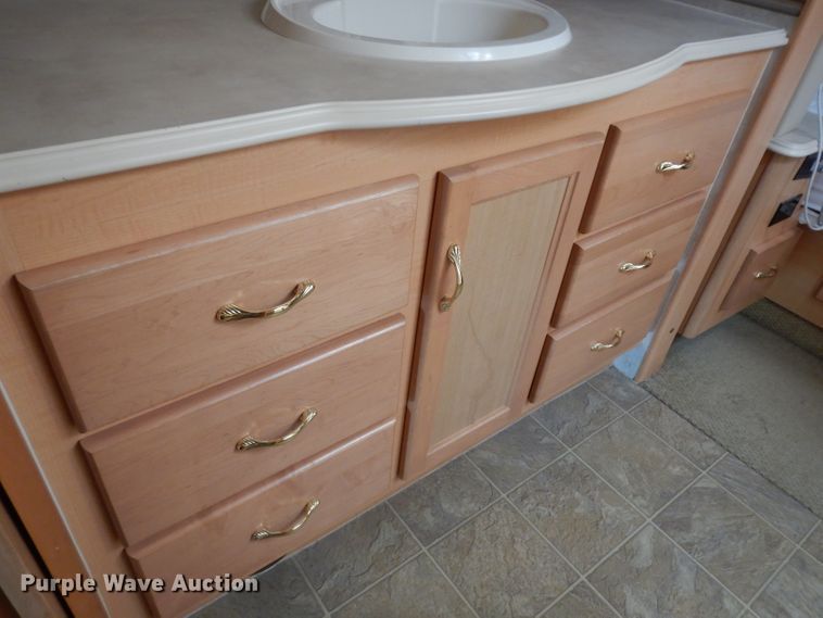 image for item DG6258 2005 National Sea Breeze LX RV