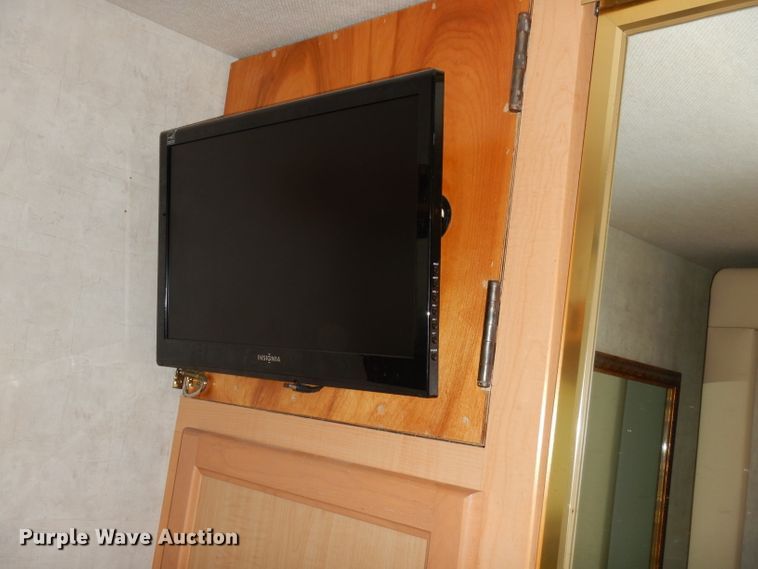 image for item DG6258 2005 National Sea Breeze LX RV