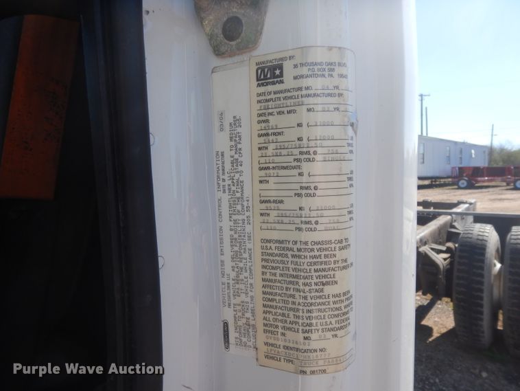 image for item DH2263 2007 Freightliner Business Class M2 truck cab and chassis