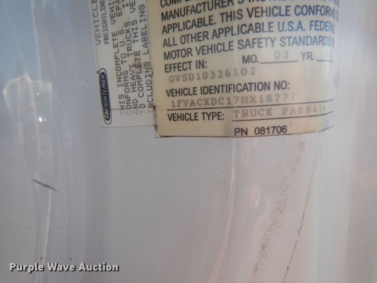 image for item DH2263 2007 Freightliner Business Class M2 truck cab and chassis