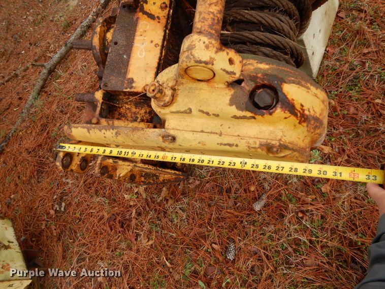 image for item DH2279 Carco F winch