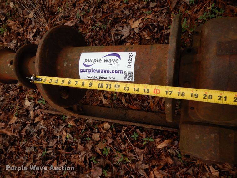 image for item DH2282 (2) winches