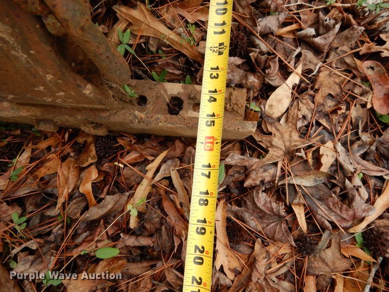 image for item DH2282 (2) winches