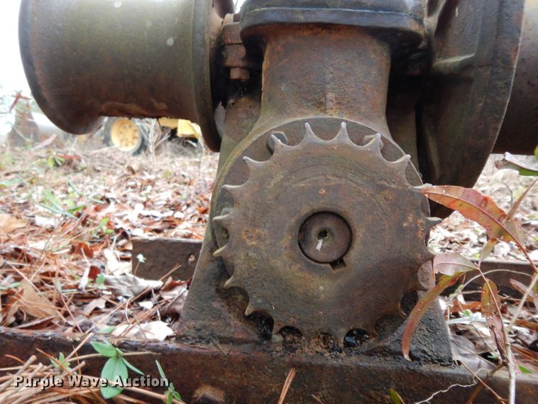 image for item DH2282 (2) winches