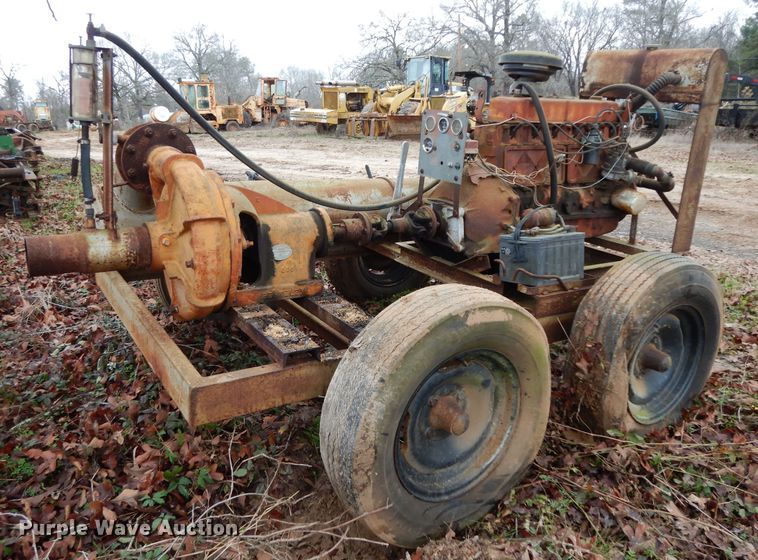 image for item DH2284 Irrigation pump cart