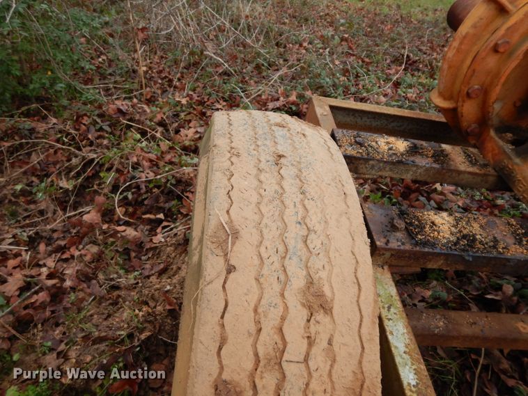 image for item DH2284 Irrigation pump cart